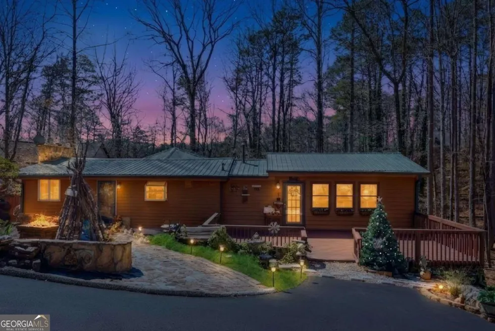 6010 Pilgrim Point CIR Cumming, GA 30041