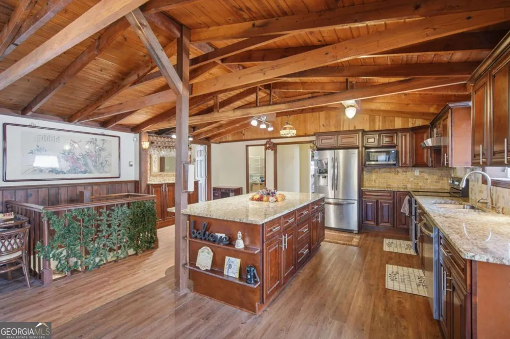 6010 Pilgrim Point CIR Cumming, GA 30041