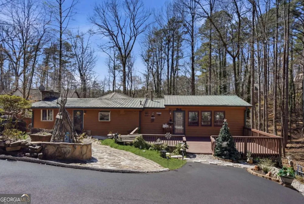 6010 Pilgrim Point CIR Cumming, GA 30041