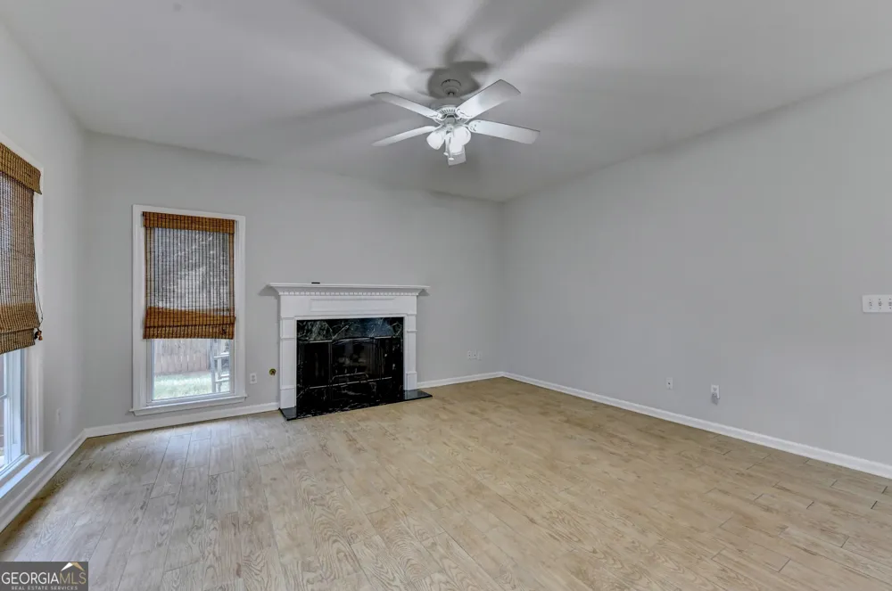 2835 Crestmont CT Cumming, GA 30041