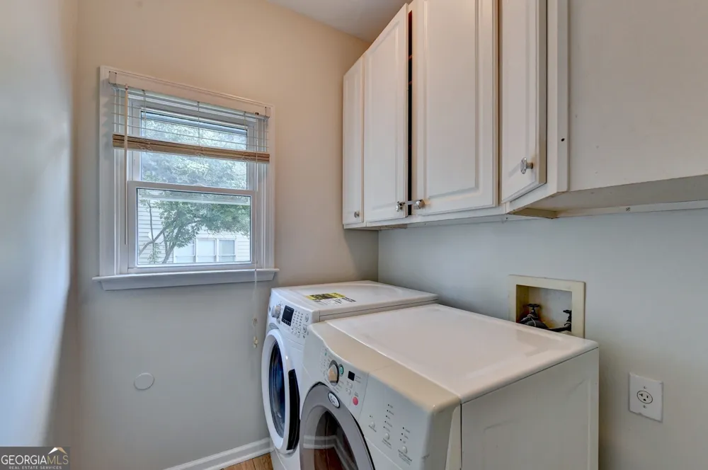 2835 Crestmont CT Cumming, GA 30041
