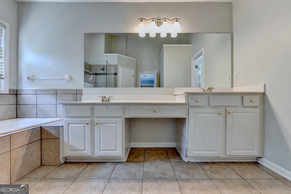 2835 Crestmont CT Cumming, GA 30041