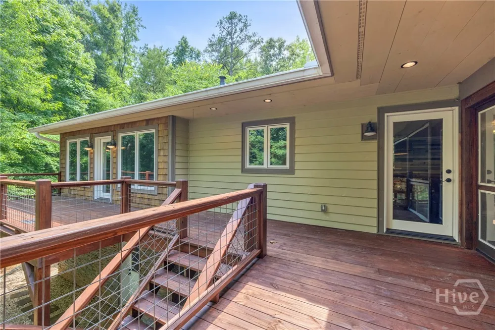 102 Pine Tree Trace Lavonia, GA 30553