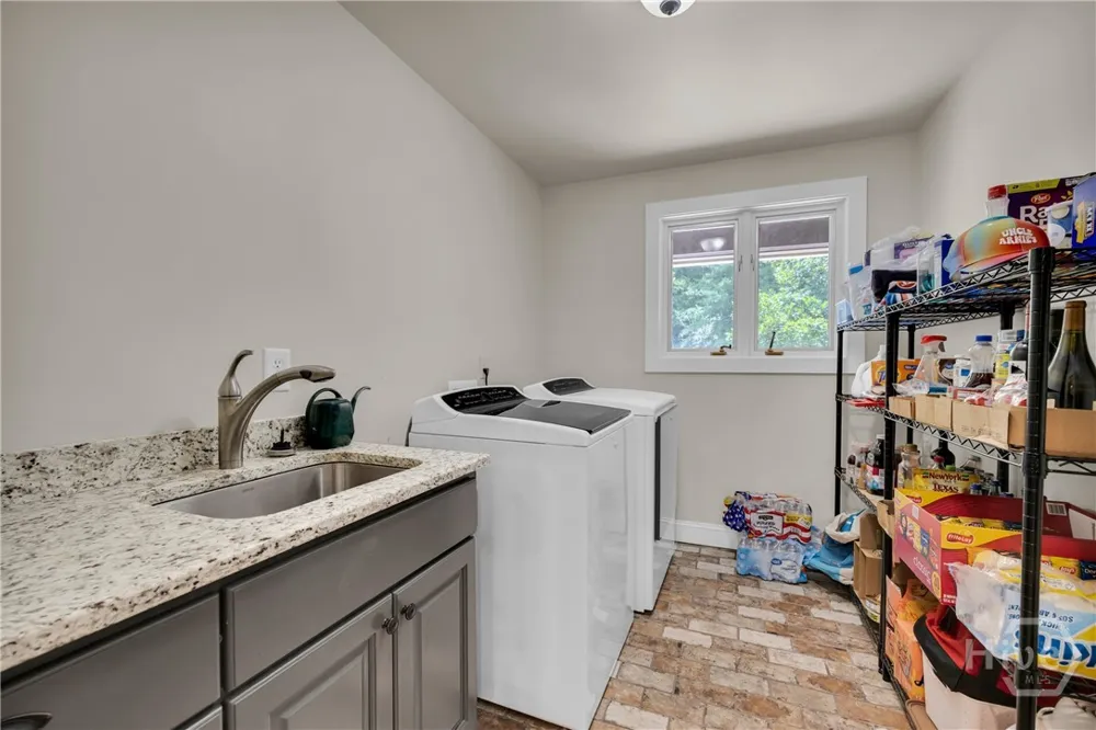 102 Pine Tree Trace Lavonia, GA 30553