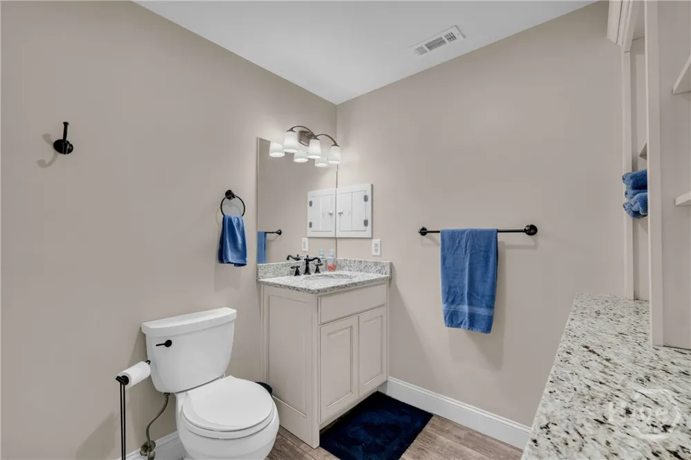 102 Pine Tree Trace Lavonia, GA 30553