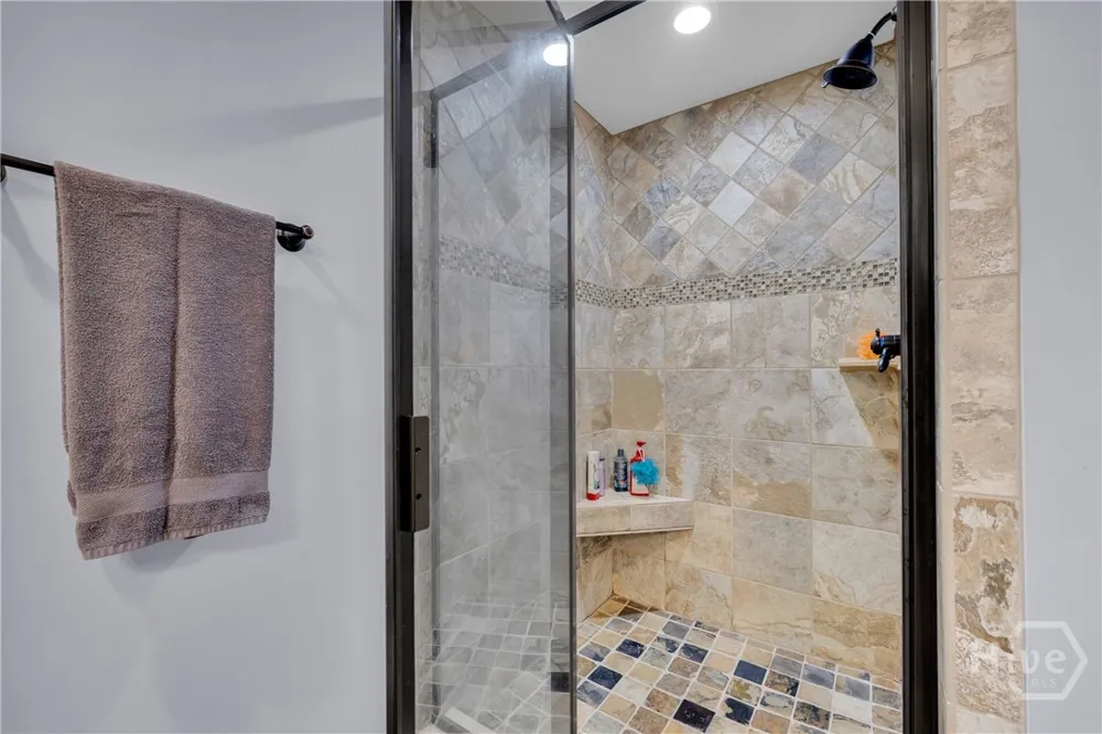 102 Pine Tree Trace Lavonia, GA 30553