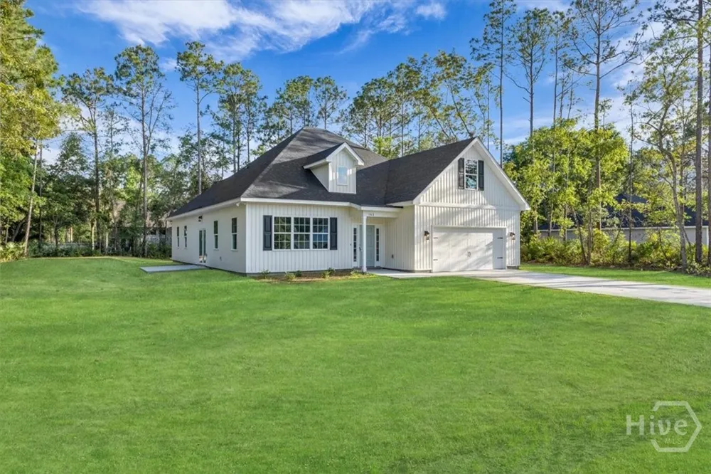163 Sea Island Road Midway, GA 31320