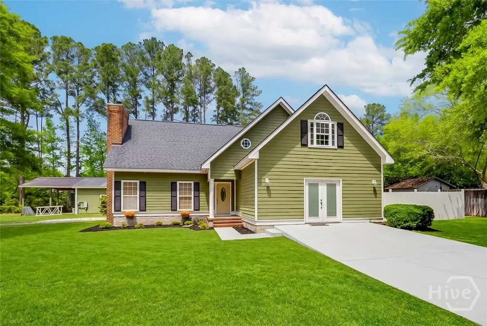 102 Julia Court Springfield, GA 31329