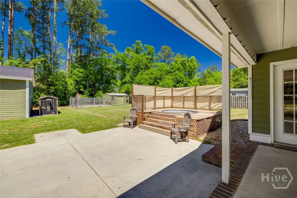 102 Julia Court Springfield, GA 31329