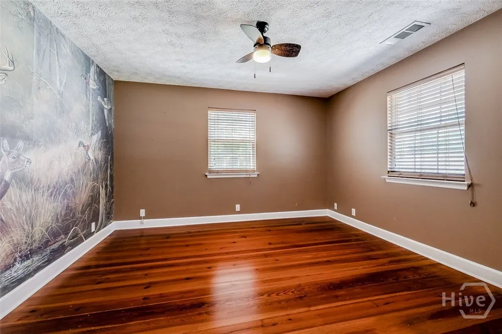102 Julia Court Springfield, GA 31329