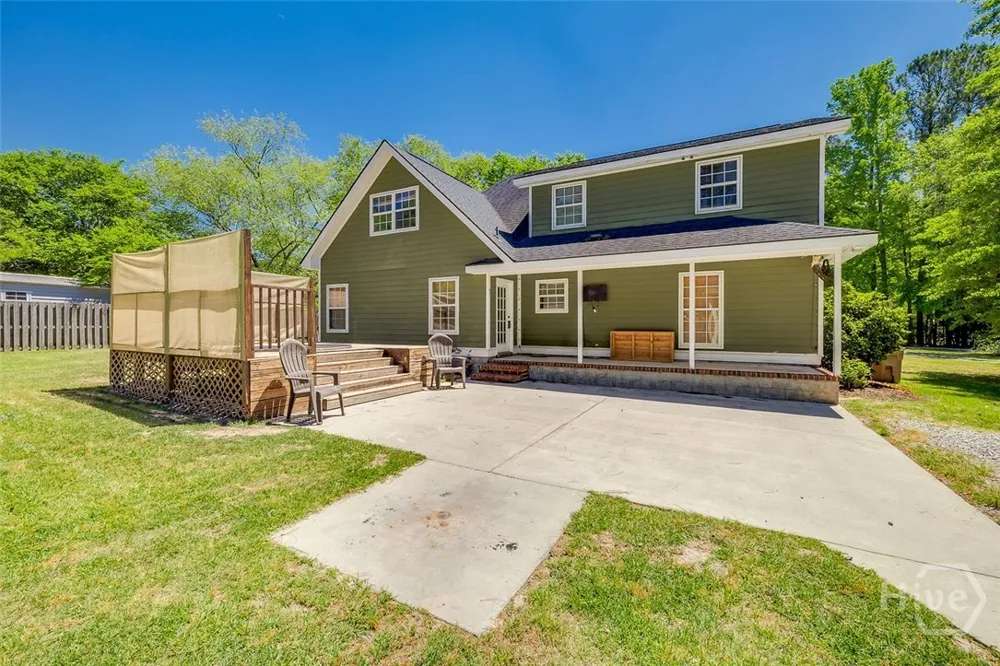 102 Julia Court Springfield, GA 31329
