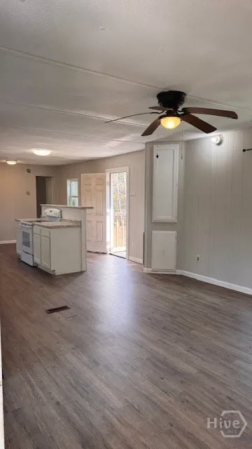 114 Marion Avenue Clyo, GA 31303