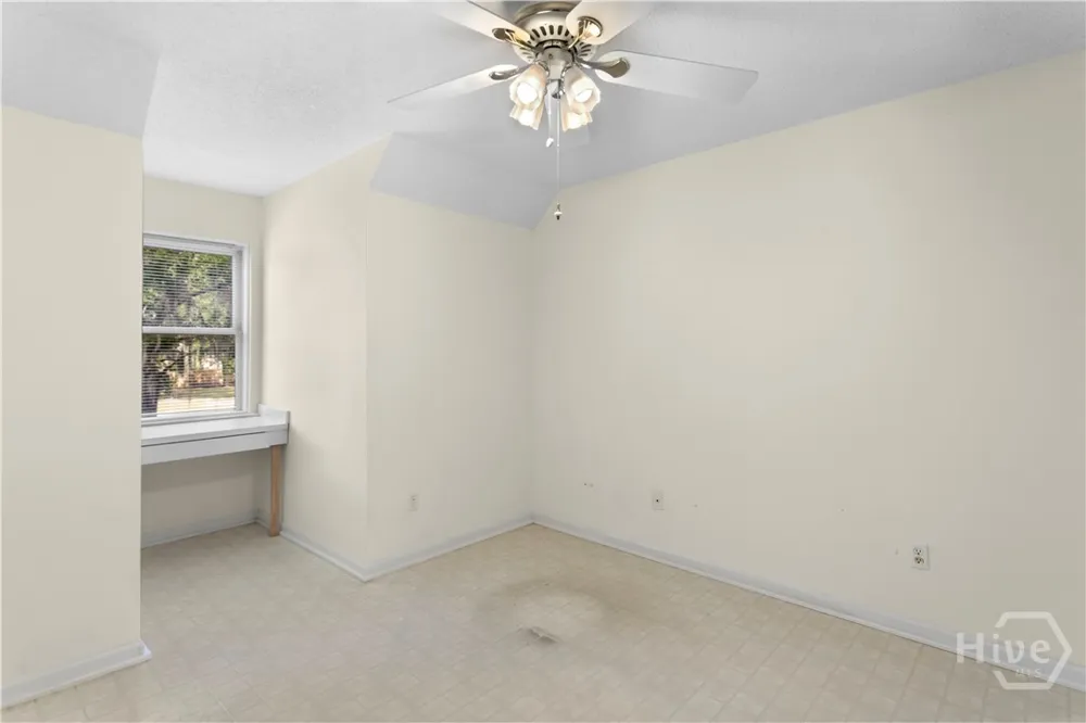 157 Ole Oak Road Allenhurst, GA 31301