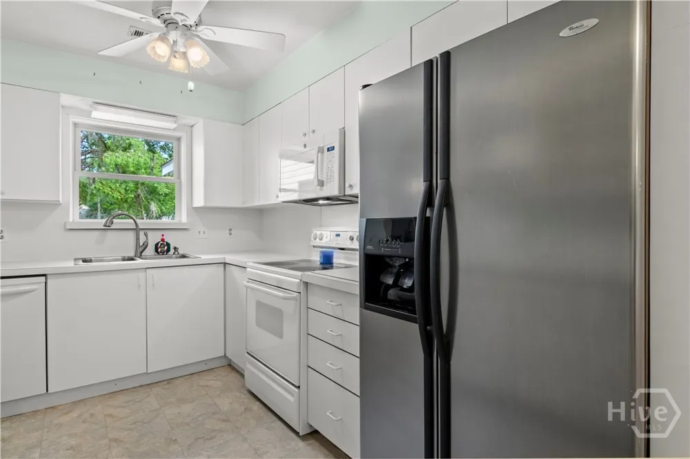 157 Ole Oak Road Allenhurst, GA 31301