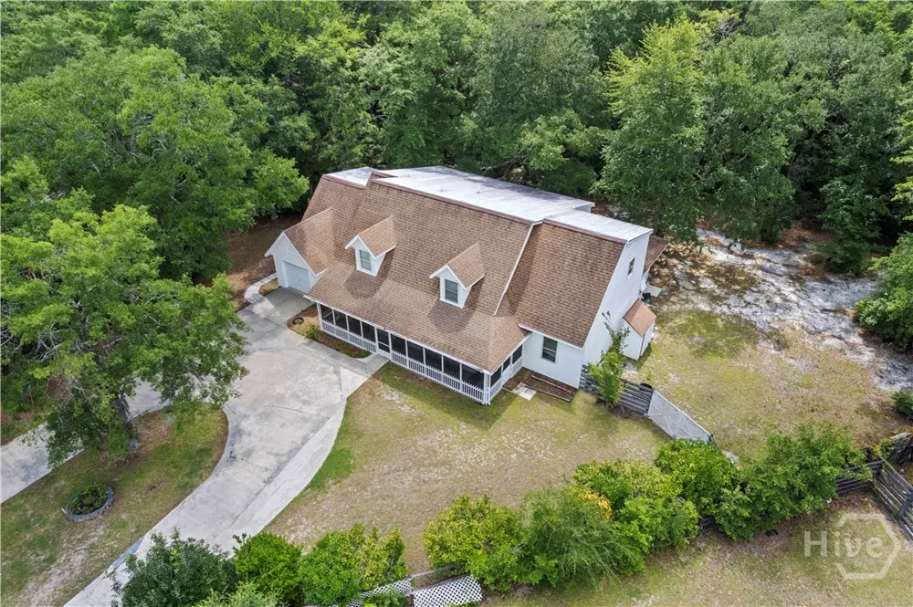 157 Ole Oak Road Allenhurst, GA 31301