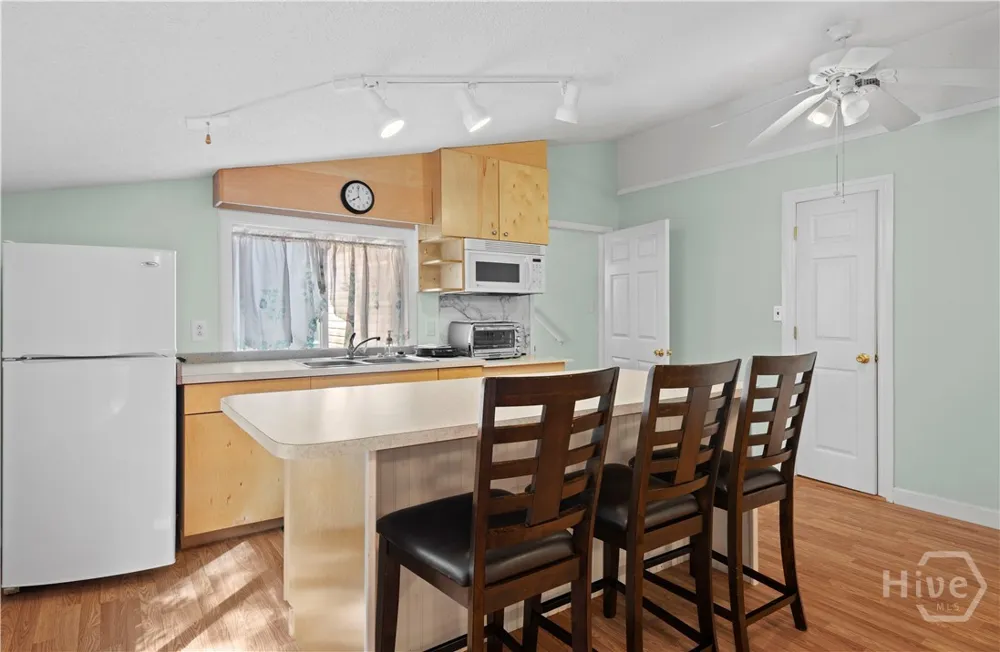 157 Ole Oak Road Allenhurst, GA 31301