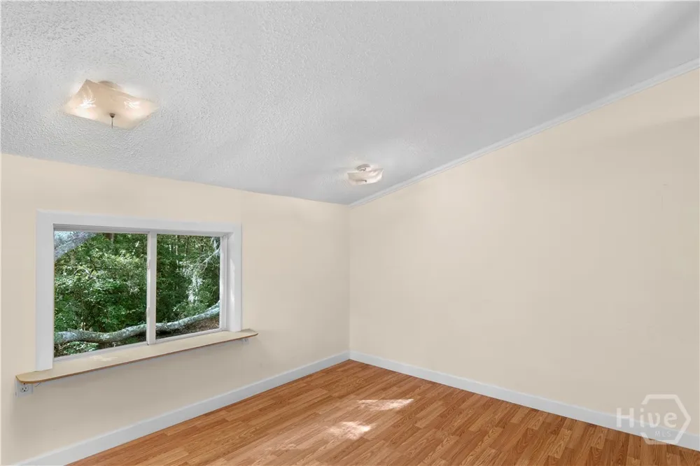 157 Ole Oak Road Allenhurst, GA 31301