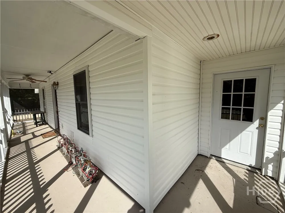 157 Ole Oak Road Allenhurst, GA 31301