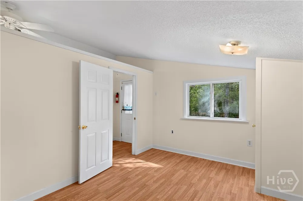 157 Ole Oak Road Allenhurst, GA 31301