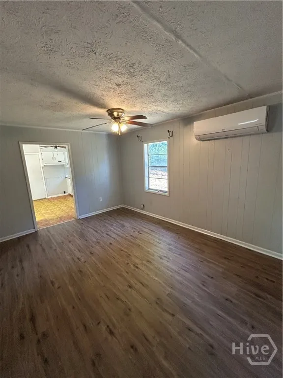2645 E Elm Street Wrightsville, GA 31096