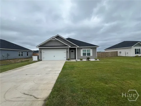 380 McClelland Loop NE