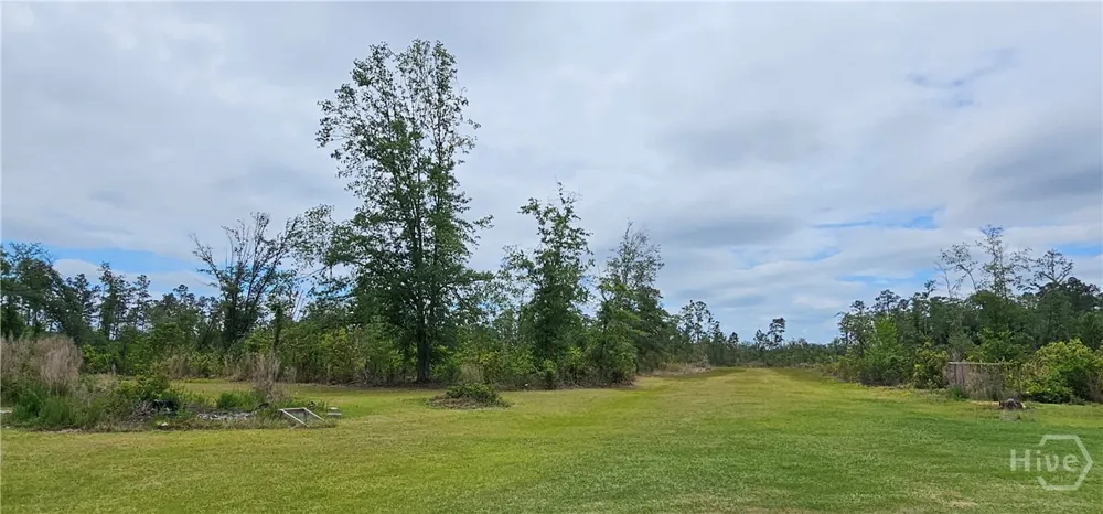 13637 HWY 23 Glennville, GA 30427
