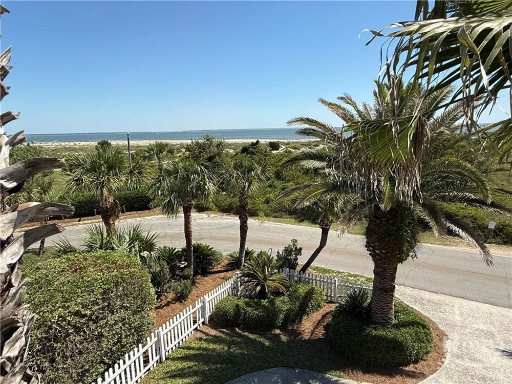 29 Taylor Street Tybee Island, GA 31328