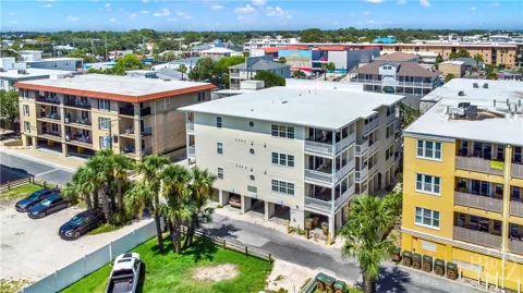 8 Silver Avenue #4