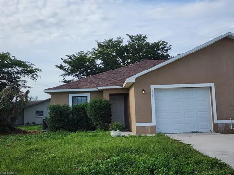 121 SW 16th Terrace