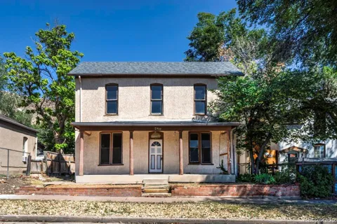 219 Greenwood Avenue