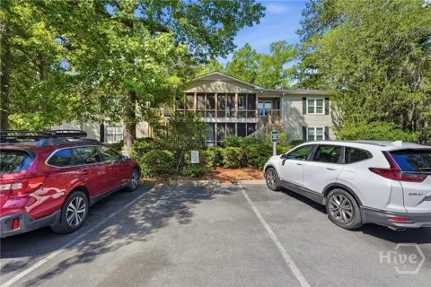 401 Cromwell Road #D2