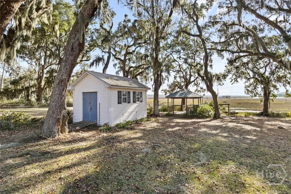 1214 Shell Point Road NE Townsend, GA 31331