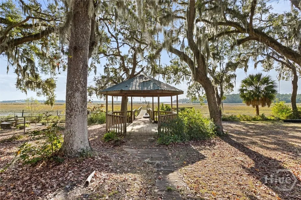 1214 Shell Point Road NE Townsend, GA 31331