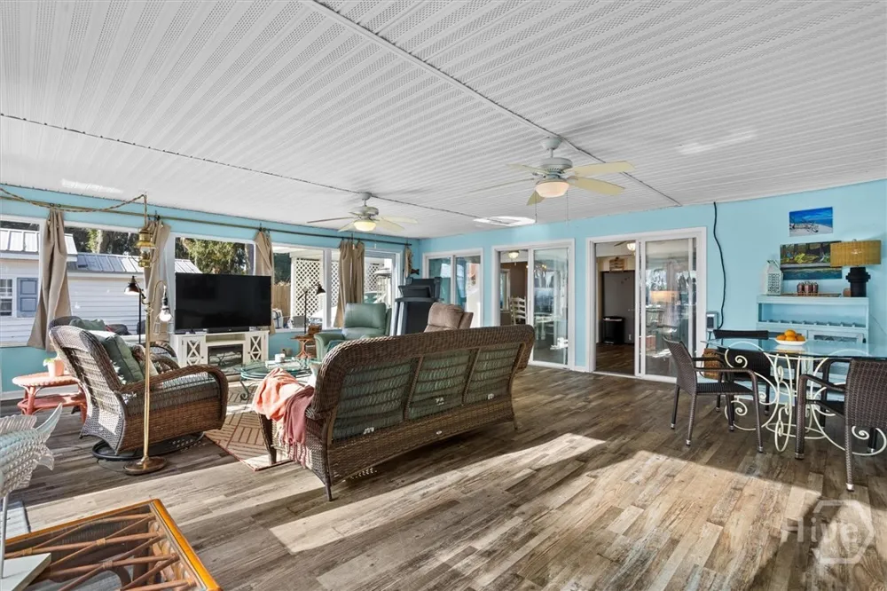 1214 Shell Point Road NE Townsend, GA 31331