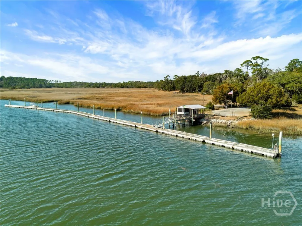 1214 Shell Point Road NE Townsend, GA 31331