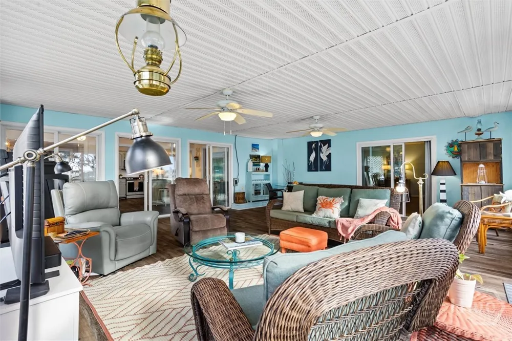 1214 Shell Point Road NE Townsend, GA 31331