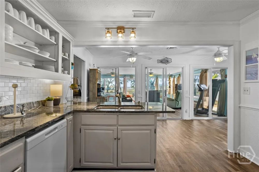 1214 Shell Point Road NE Townsend, GA 31331