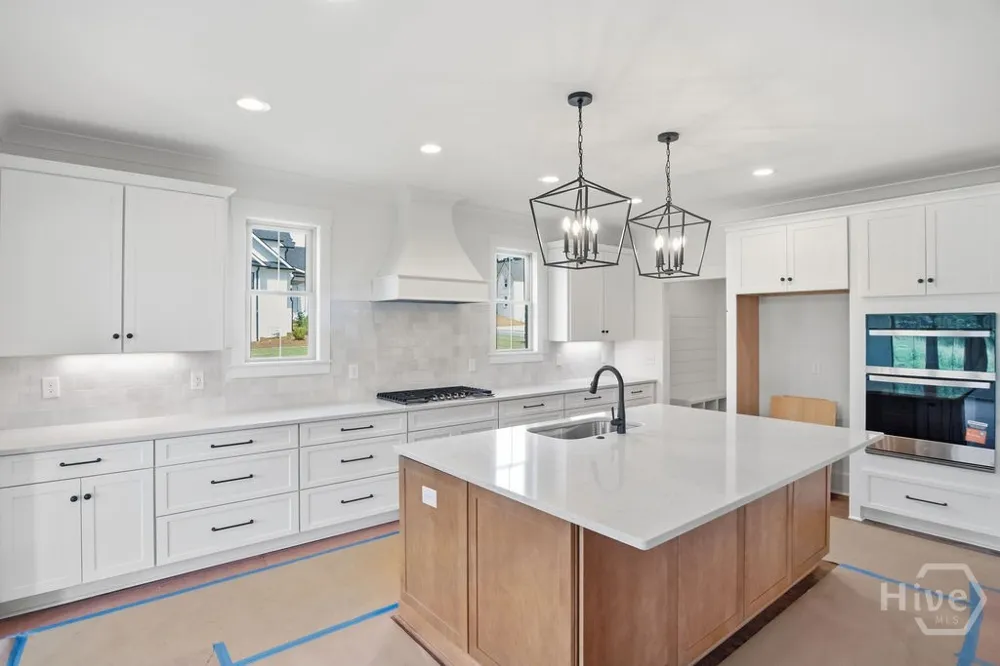2262 Malcom Estates Drive Bogart, GA 30622