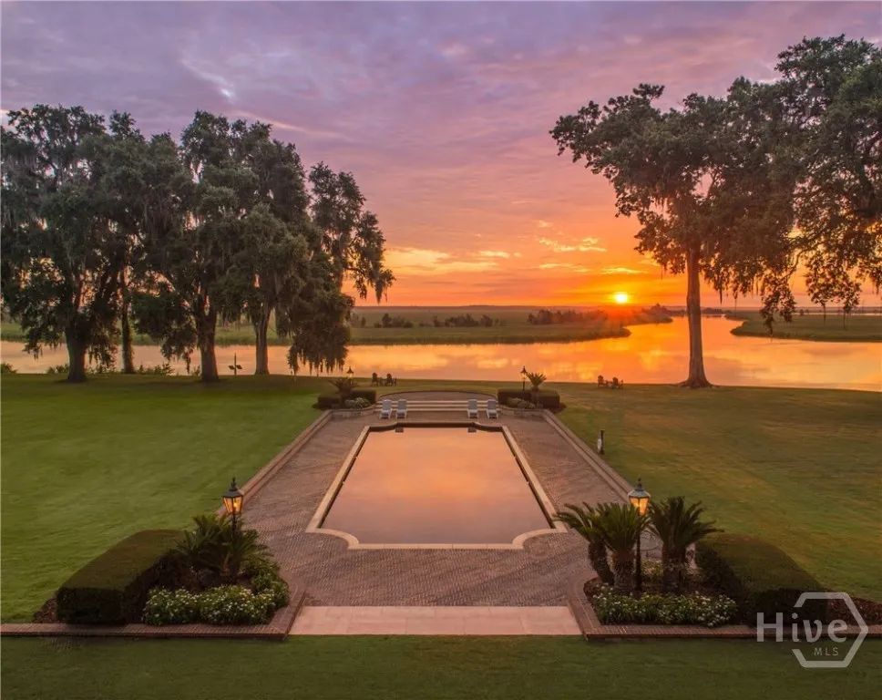 430 McAllister Landing Richmond Hill, GA 31324