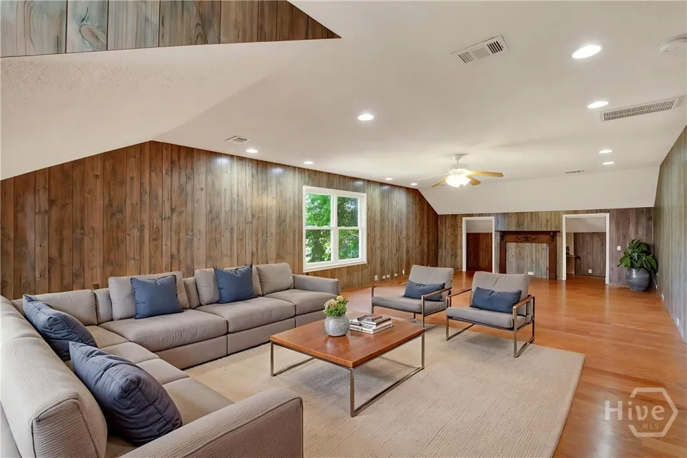 725 Blue Gill Road Ellabell, GA 31308