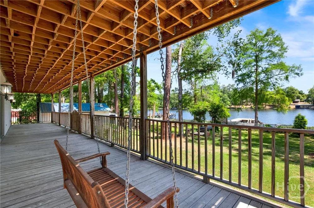 725 Blue Gill Road Ellabell, GA 31308