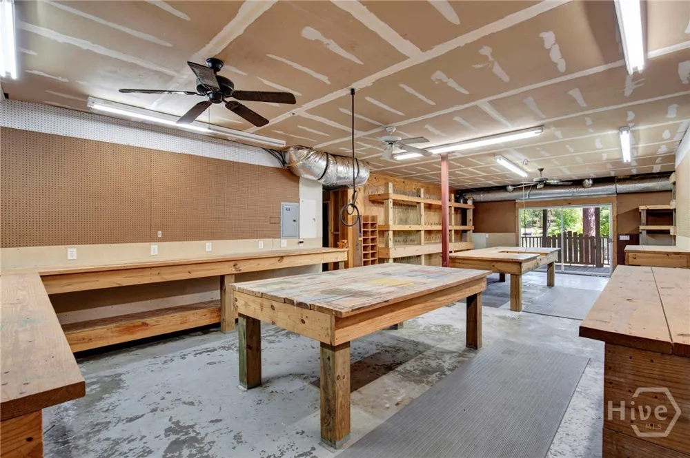 725 Blue Gill Road Ellabell, GA 31308