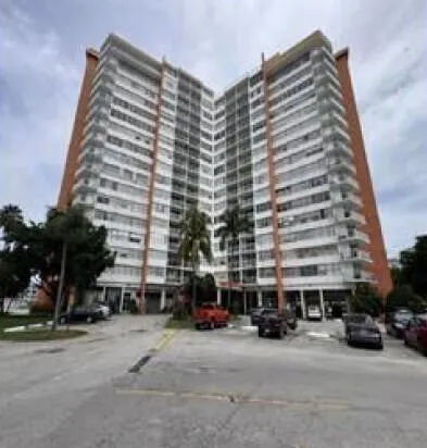 1351 NE MIAMI GARDENS DRIVE #803E