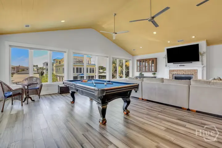 14 17th Street Tybee Island, GA 31328