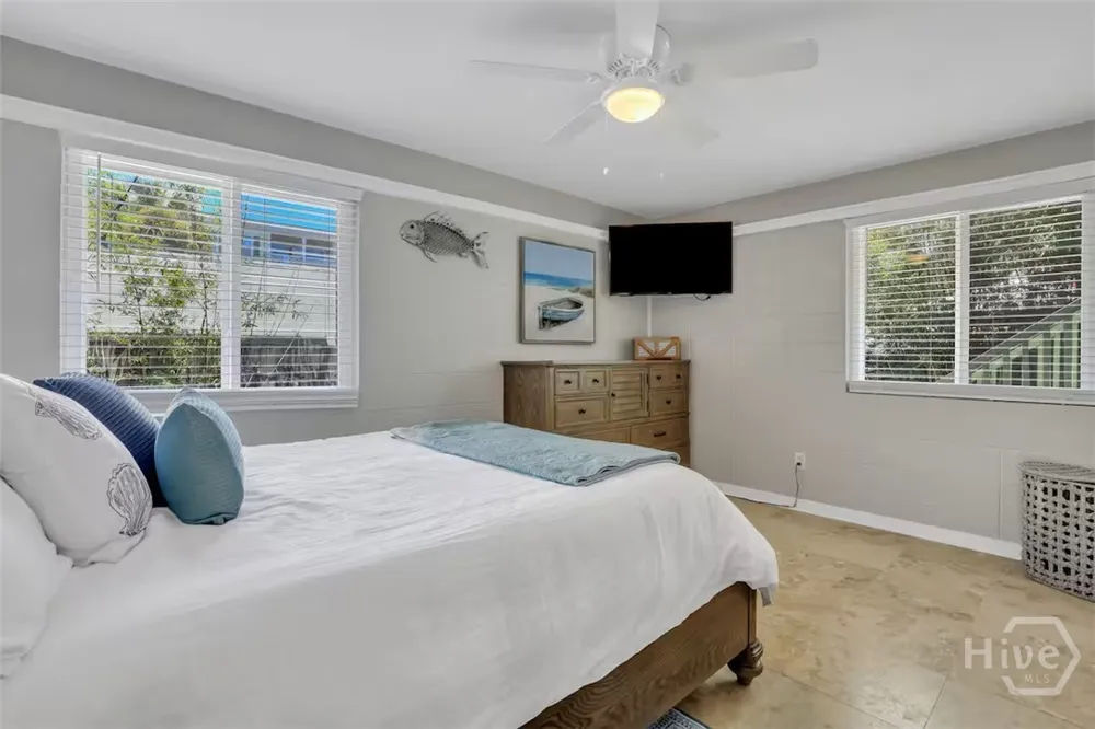 14 17th Street Tybee Island, GA 31328
