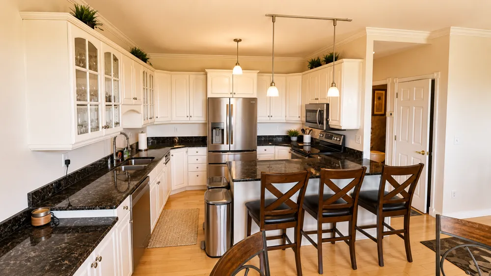 2820 W 15th Street Duluth, MN 55806