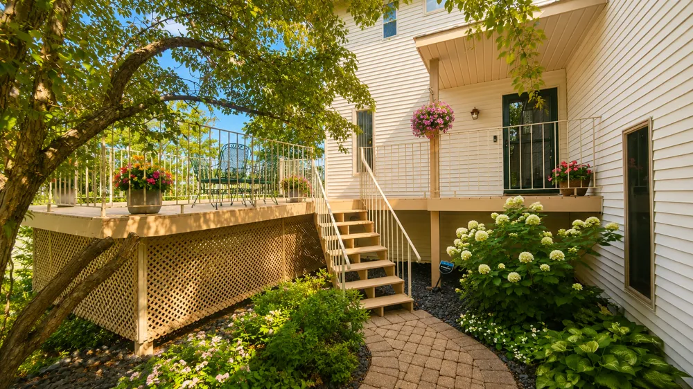 2820 W 15th Street Duluth, MN 55806