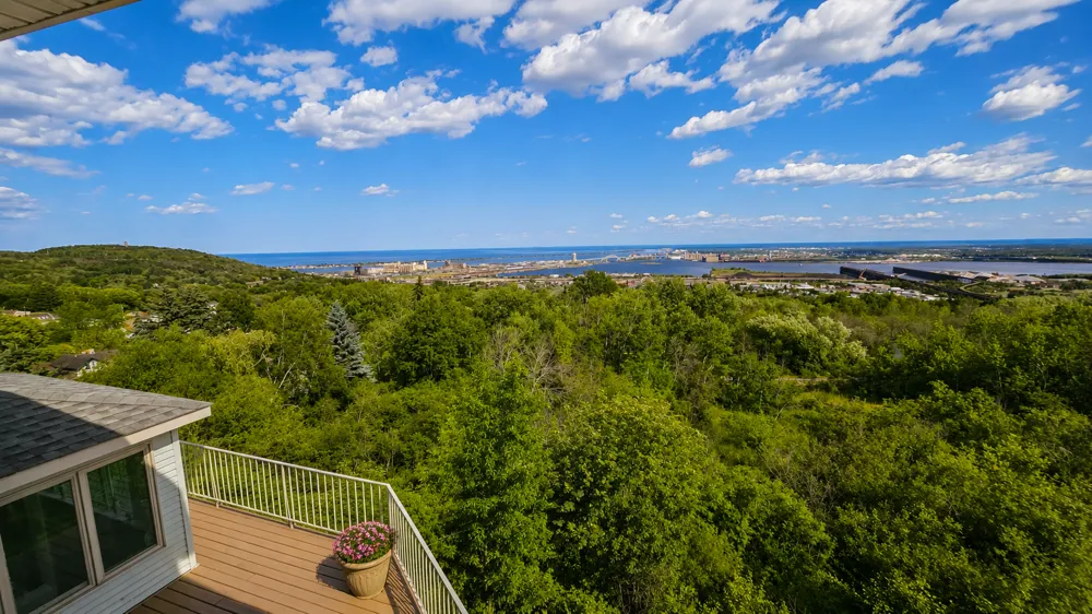 2820 W 15th Street Duluth, MN 55806