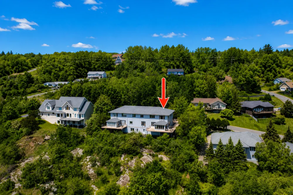 2820 W 15th Street Duluth, MN 55806