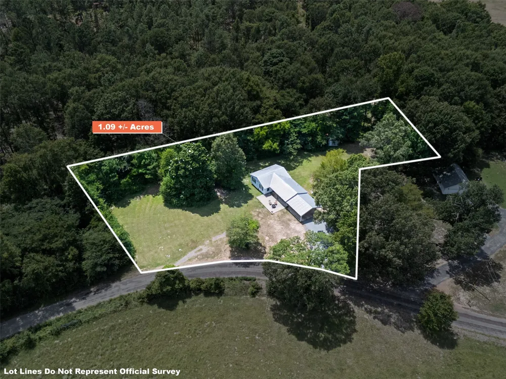 11932 Wisteria Ore City, TX 75683